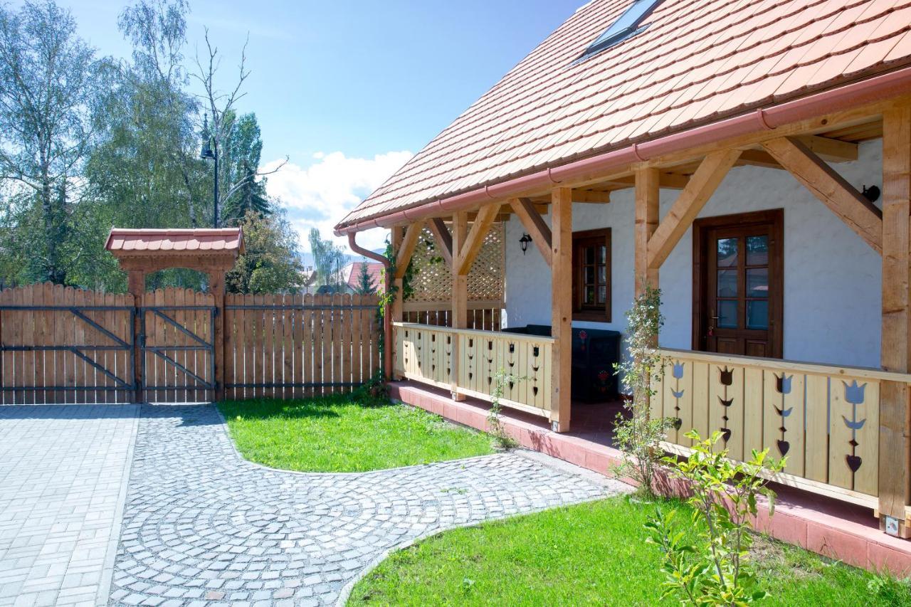 Pepi Vendeghaz - Casa De Oaspeti Pepi Joseni  Zewnętrze zdjęcie